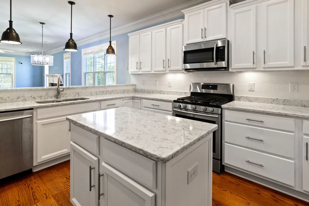 Filth & Squalor Cleanup in Brentwood, MO